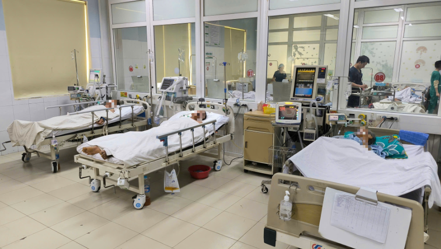 Tai biến khó lường từ thói quen 'cứ mệt là truyền dịch' Tai biến khó lường từ thói quen 'cứ mệt là truyền dịch'